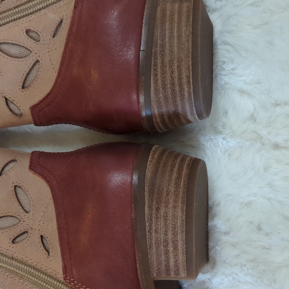 LUCKY BRAND Herzie Cowboy Boot  ~ NWT - Picture 9 of 11